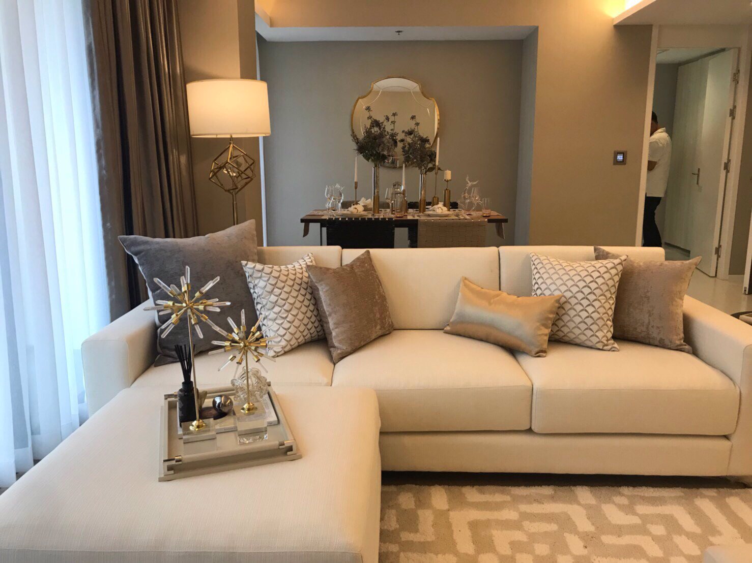 จ้าของขายเอง-คอนโด-circle-sukhumvit-11-sky-garage-room