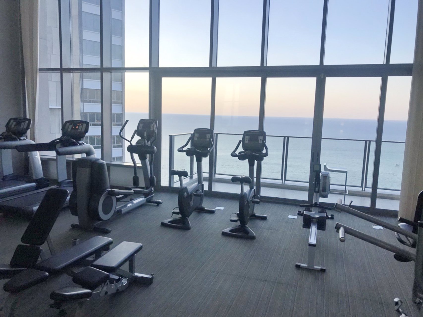 ขายคอนโดหรู-northpoint-wong-awat-pattaya