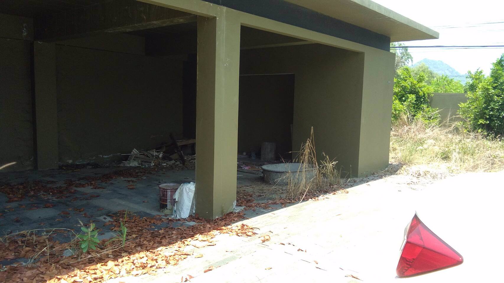 ขายที่ดินพร้อมสิ่งปลูกสร้าง-ติดถนนเพชรเกษม