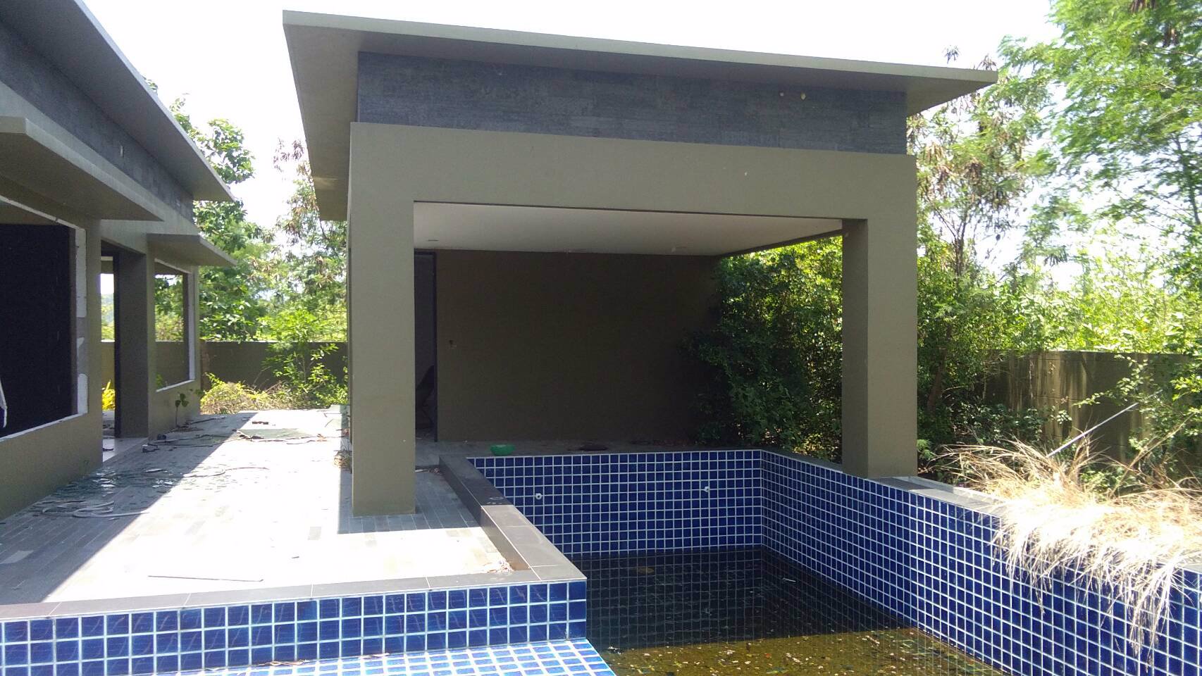 ขายที่ดินพร้อมสิ่งปลูกสร้าง-ติดถนนเพชรเกษม