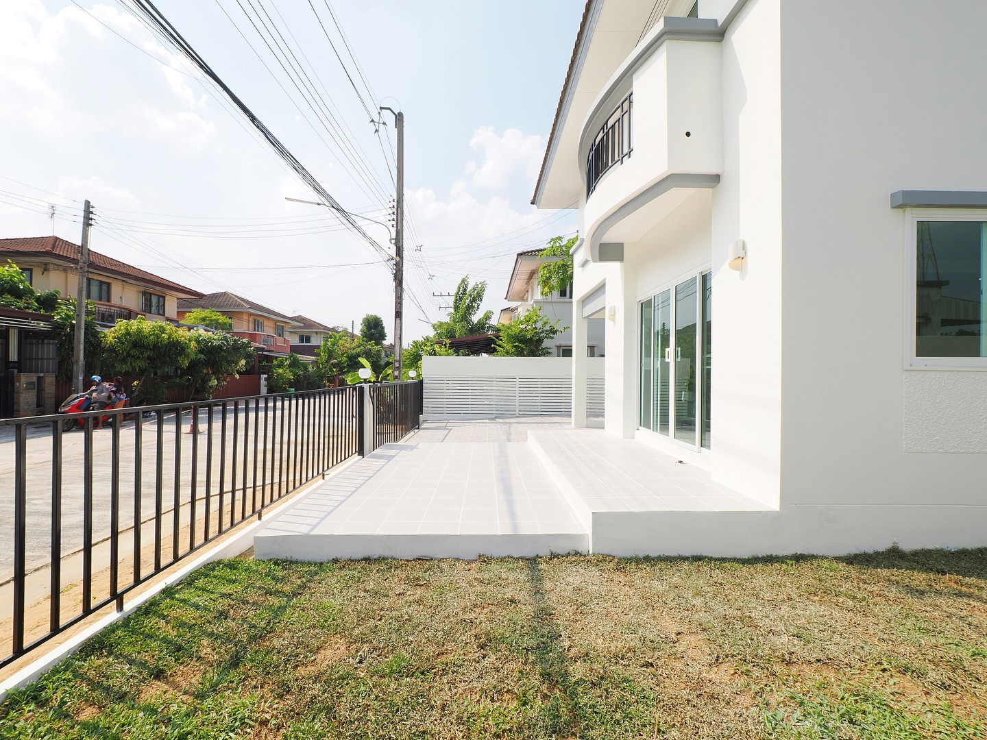 ขายบ้านเดี่ยว-2ชั้น-522-ตรว-มอิงลดา-ลำลูกกาคลอง-4-4นอน-2น้ำ-หลังใหญ่-ถนนเมน-บ้านสวย-รีโนเวทใหม่