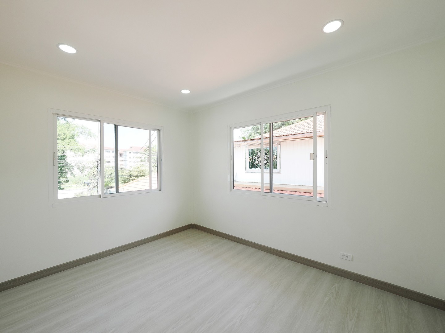 ขายบ้านเดี่ยว-2-ชั้น-756-ตรว-มชัยพฤกษ์บุศรินทร์-ลำลูกกา-11เสมาฟ้าคราม-4นอน-2น้ำ