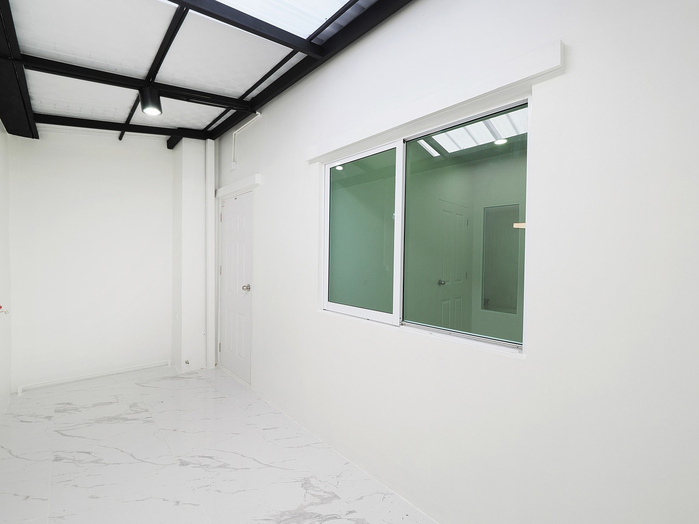 🔥-ขายทาวน์เฮ้าส์-2-ชั้น-รีโนเวทใหม่-พร้อมอยู่-มโมดิวิลล่า-รังสิตคลอง-7-ต้นโครงการ-