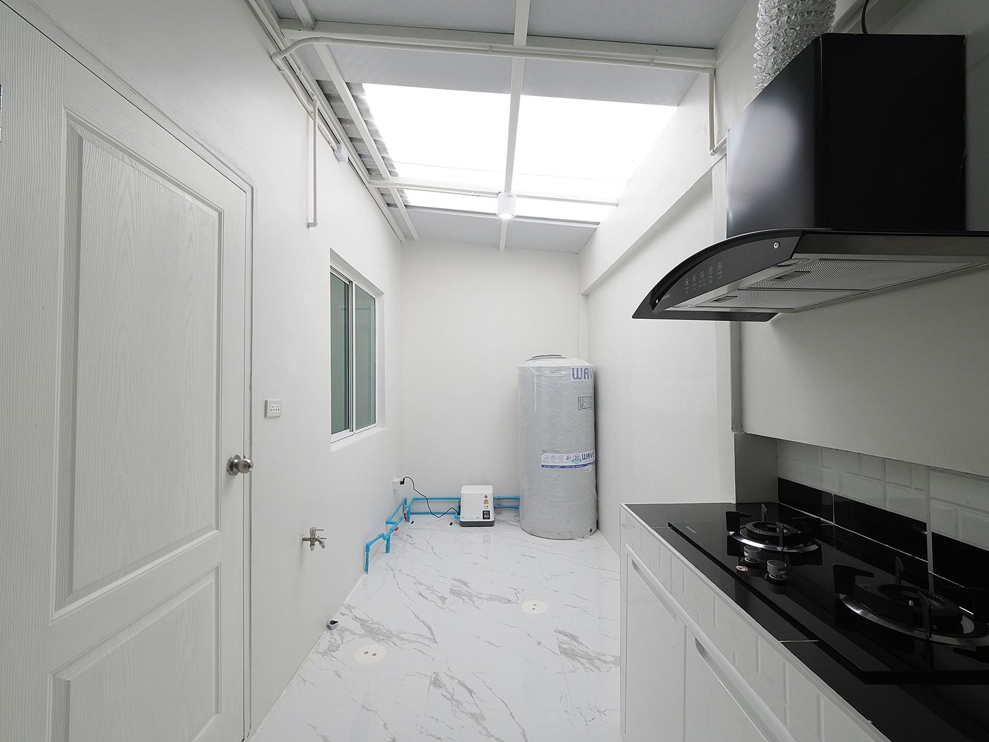 🔥-ขายทาวน์เฮ้าส์-2-ชั้น-รีโนเวทใหม่-พร้อมอยู่-มพลีโน่-รัตนาธิเบศร์ชัยพฤกษ์-ต้นโครงการ-ถนนเมน-