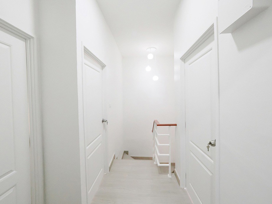 ขายทาวน์เฮ้าส์-2ชั้น-มโกลเด้นทาวน์-โครงการ2-192-ตรว-พระราม2พันท้ายนรสิงห์-4นอน-2น้ำ-รีโนเวทใหม่