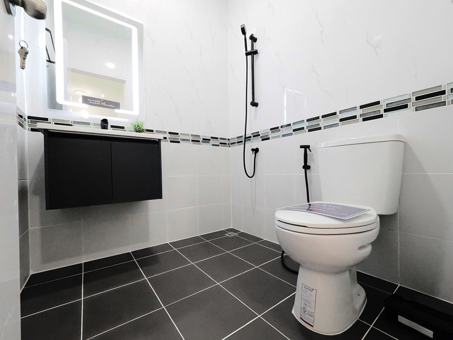 ขายทาวน์เฮ้าส์-2ชั้น-มโกลเด้นทาวน์-โครงการ2-192-ตรว-พระราม2พันท้ายนรสิงห์-4นอน-2น้ำ-รีโนเวทใหม่