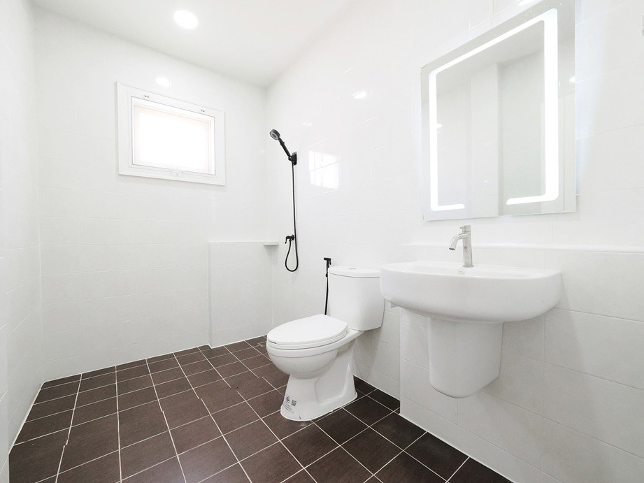 ขายบ้านเดี่ยว-2-ชั้น-มคุณาลัย-คอร์ทยาร์ด-508-ตรว-บ้านกล้วยไทรน้อย-3นอน-3น้ำ-หลังใหญ่