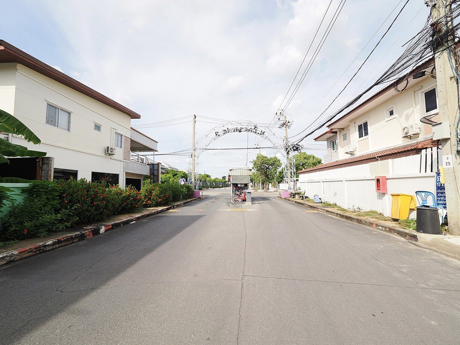 ขายบ้านเดี่ยว-2-ชั้น-536-ตรว-มซื่อตรง-บางใหญ่บางบัวทอง-4นอน-4น้ำ-หลังใหญ่-รีโนเวทใหม่