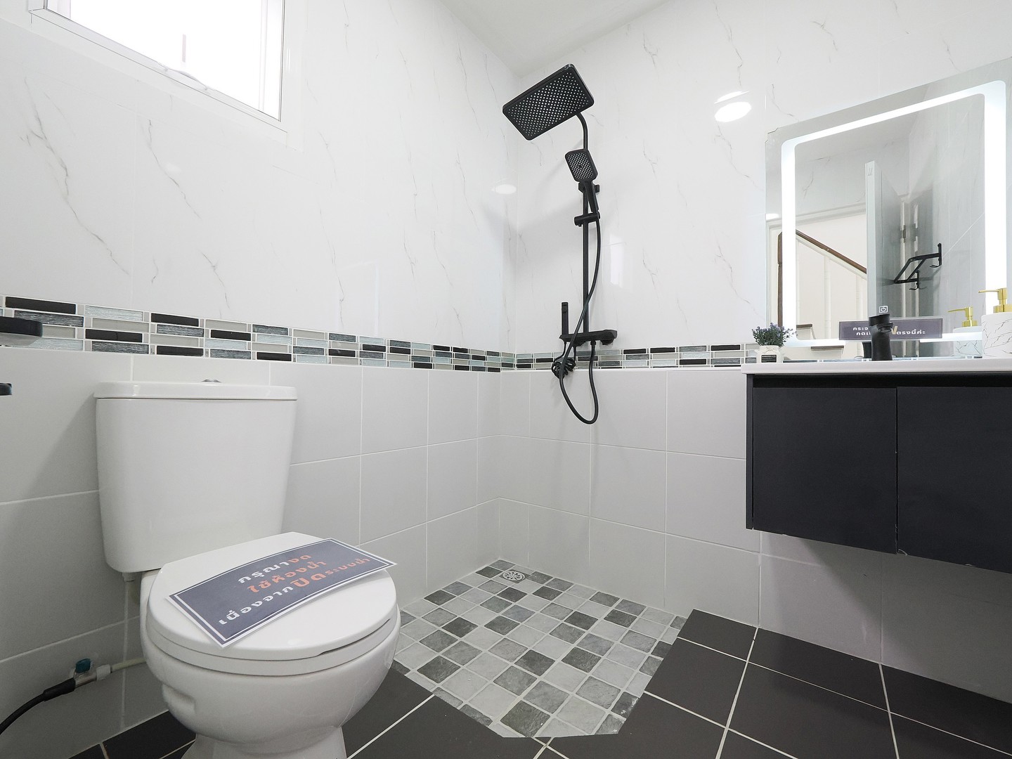 ขายบ้านเดี่ยว-2ชั้น-522-ตรว-มอิงลดา-ลำลูกกาคลอง-4-4นอน-2น้ำ-หลังใหญ่-ถนนเมน-บ้านสวย-รีโนเวทใหม่