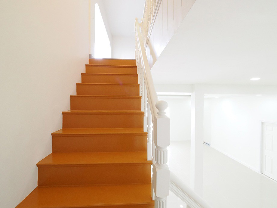 ขายบ้านเดี่ยว-2-ชั้น-117-ตรว-ซอยตลับทอง2-เอกชัยพระราม2-7นอน-5น้ำ-หลังใหญ่-ทำเลดี-เข้าซอยเพียง30ม