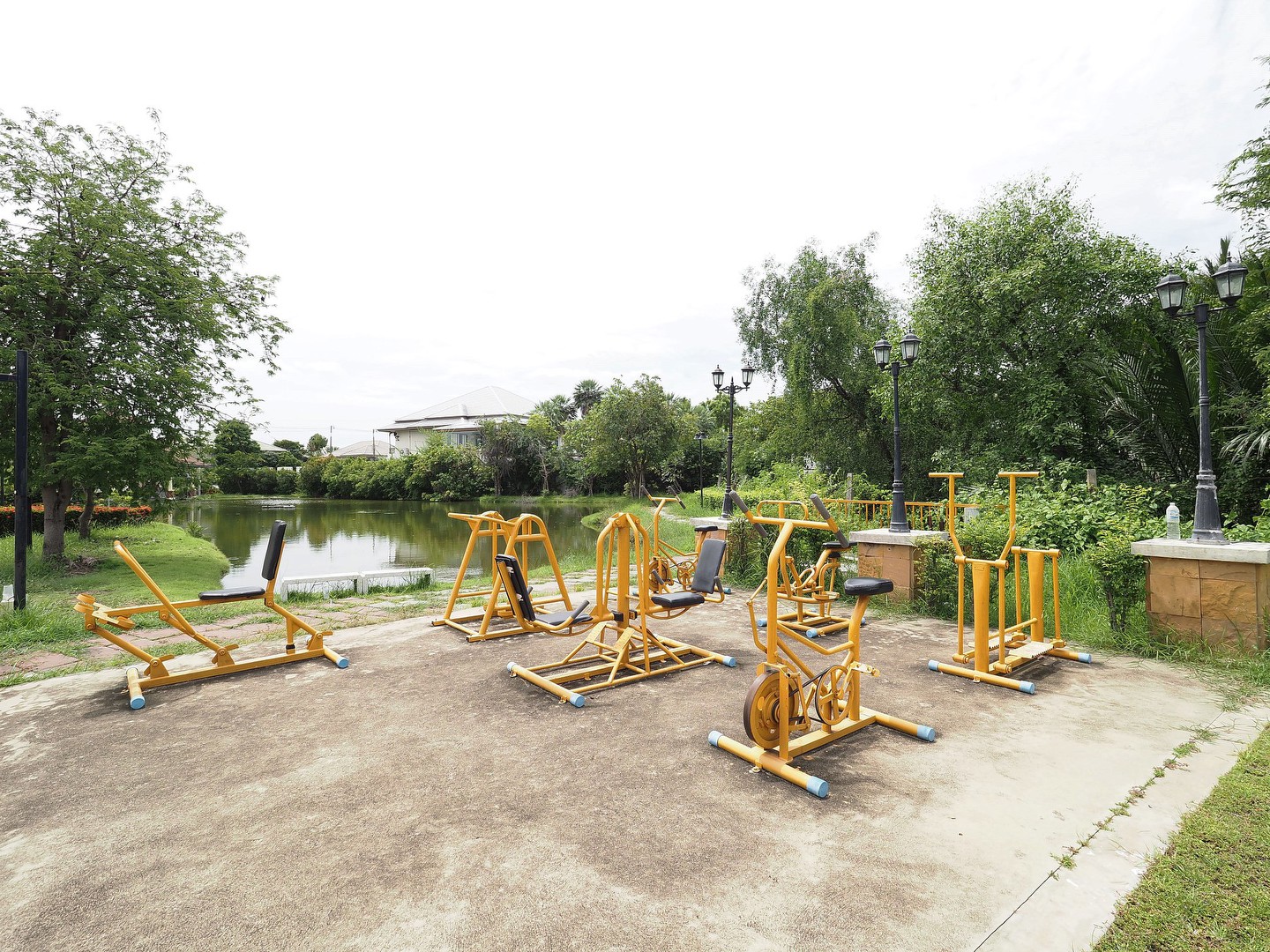 ขายบ้านเดี่ยว-2-ชั้น-736-ตรว-ศุภาลัย-ออร์คิด-ปาร์ค-พระราม2พันท้ายนรสิงห์-3นอน-3น้ำ-หลังใหญ่