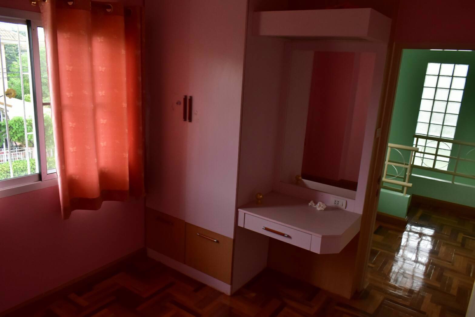 ขายบ้านเดี่ยวสองชั้นใกล้บึงแก่นนคร