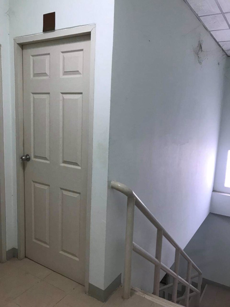 ทาวเฮ้า-2-ชั้น-ใกล้ตลาดโนนทัน-2-หน้าหมู่บ้านพิมานธานี6