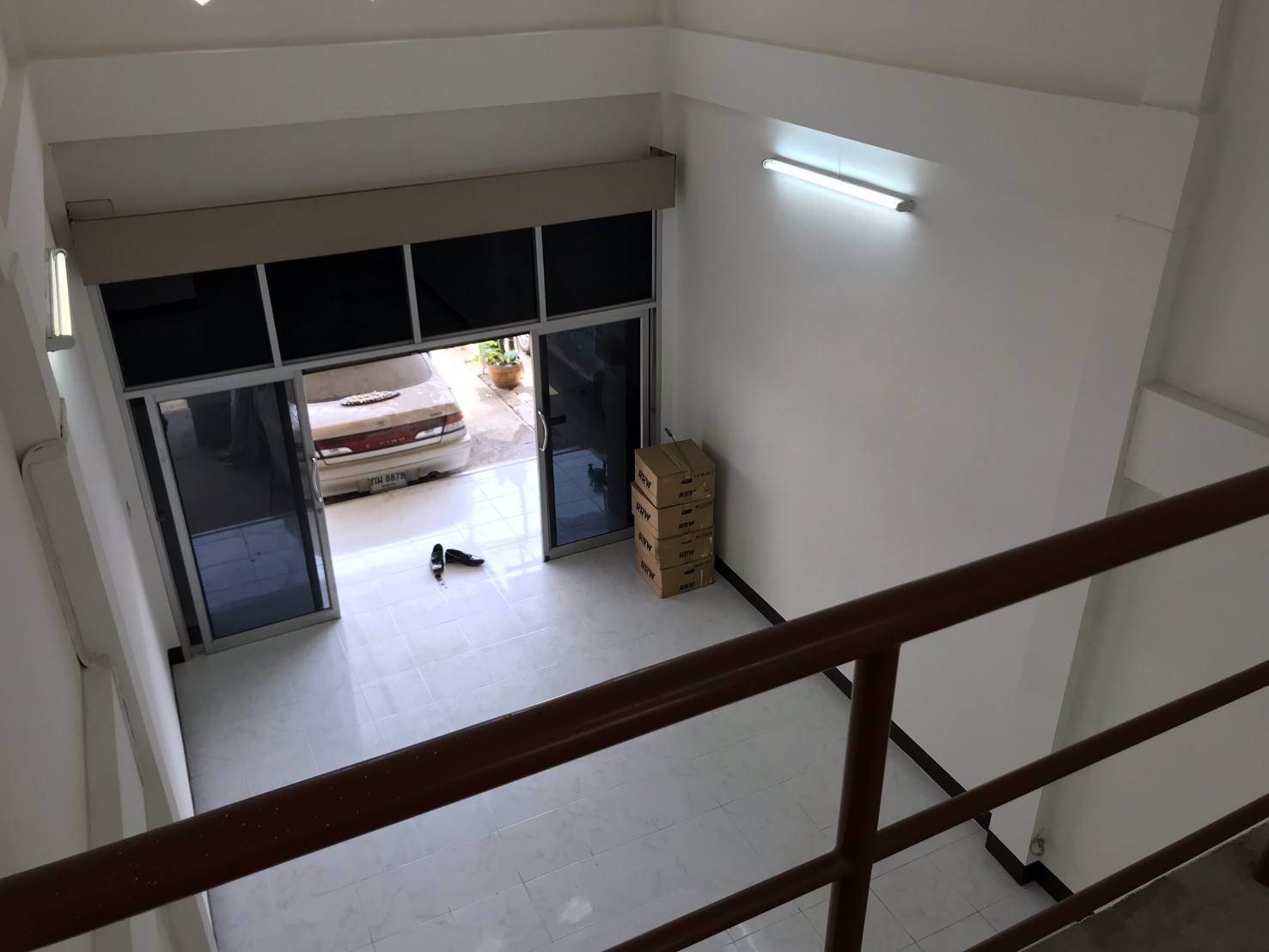 ขายอาคารพานิช-2ชั้นครึ่ง-ใกล้ราชมงคลอีสาน