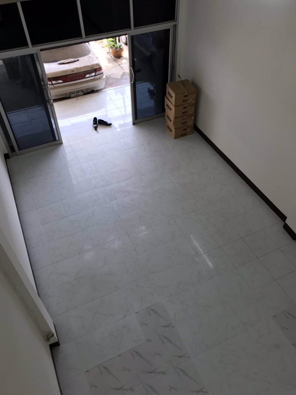 ขายอาคารพานิช-2ชั้นครึ่ง-ใกล้ราชมงคลอีสาน