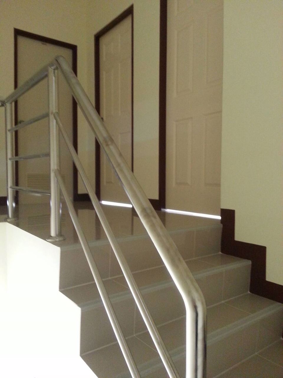 ให้เช่าทาวน์เฮ้าส์-2-ชั้น-มเคซี-คู่สร้าง-วิลล่า-มี-4-นอน-2-น้ำ