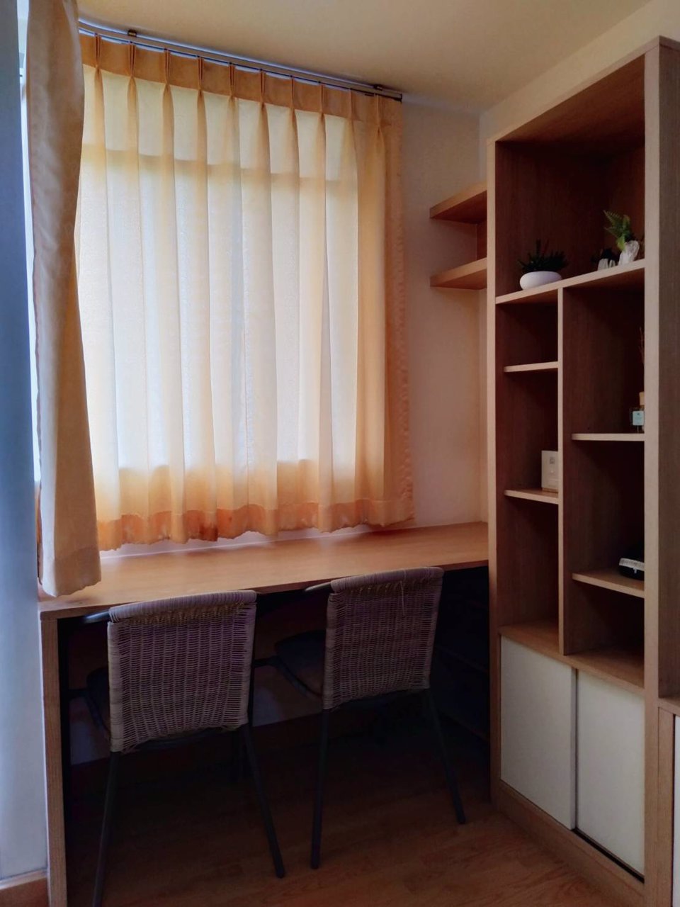 ให้เช่าคอนโดเดอะลิ้งค์อาคาร3ติดถสุขุมวิท50ใกล้บีทีเอสอ่อนนุชและโลตัสค่าเช่า10500บาท-เดือน-โทร08467