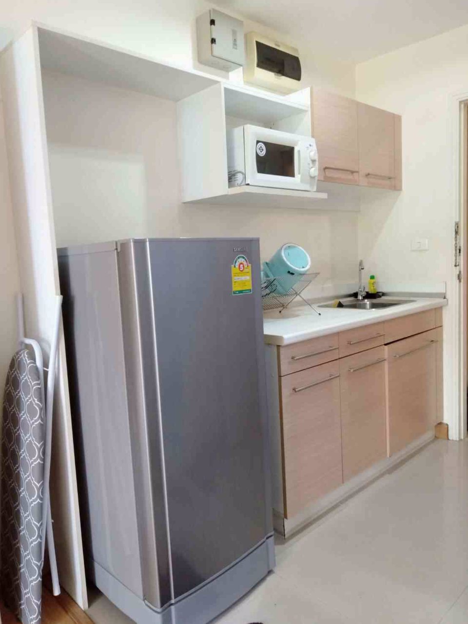 ให้เช่าคอนโดเดอะลิ้งค์อาคาร3ติดถสุขุมวิท50ใกล้บีทีเอสอ่อนนุชและโลตัสค่าเช่า10500บาท-เดือน-โทร08467