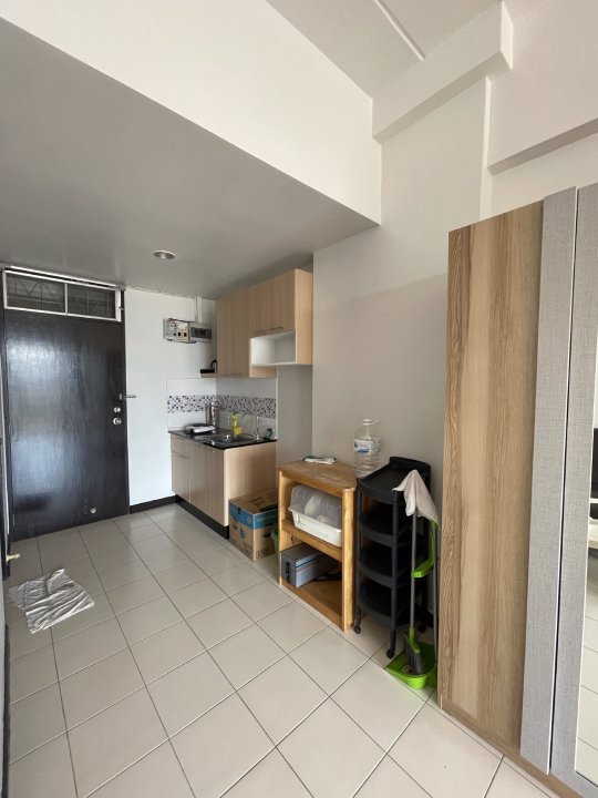 ขายถูกคอนโดฝักข้าวโพดอาคาร-3-ห้องสตูดิโอ