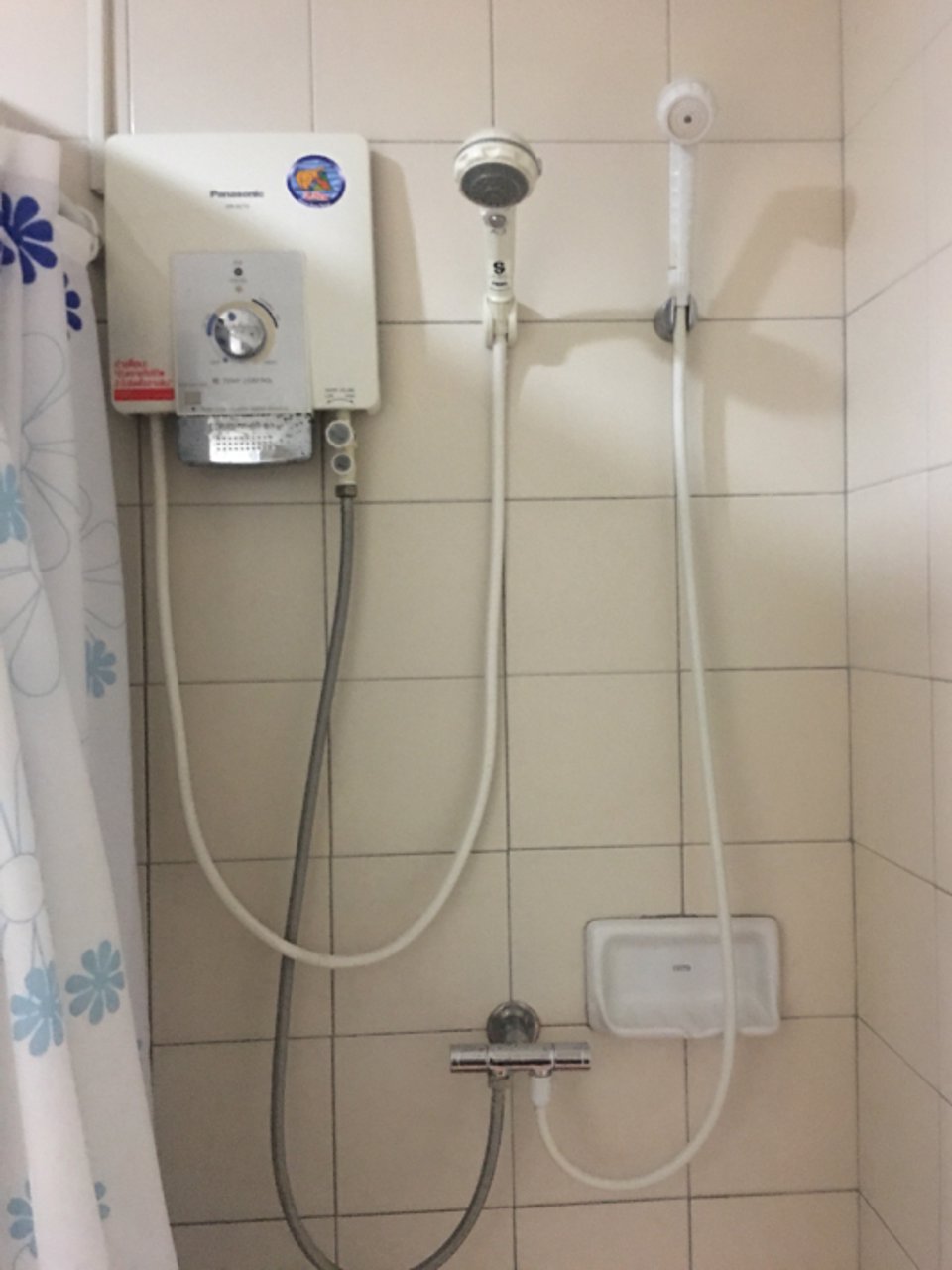 ขายถูกคอนโดฝักข้าวโพดอาคาร-3-ห้องสตูดิโอ