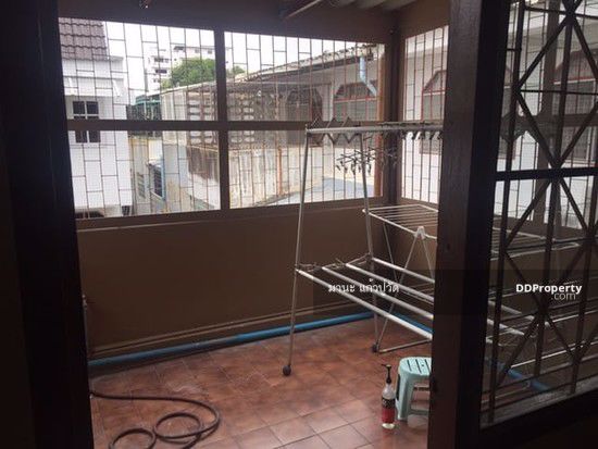 ให้เช่า-บ้านเดี่ยว2ชั้น-40ตรว-อยู่ถนน-ลาดพร้าว-ใกล้แยกรัชดา-ให้เช่า24000-เดือน