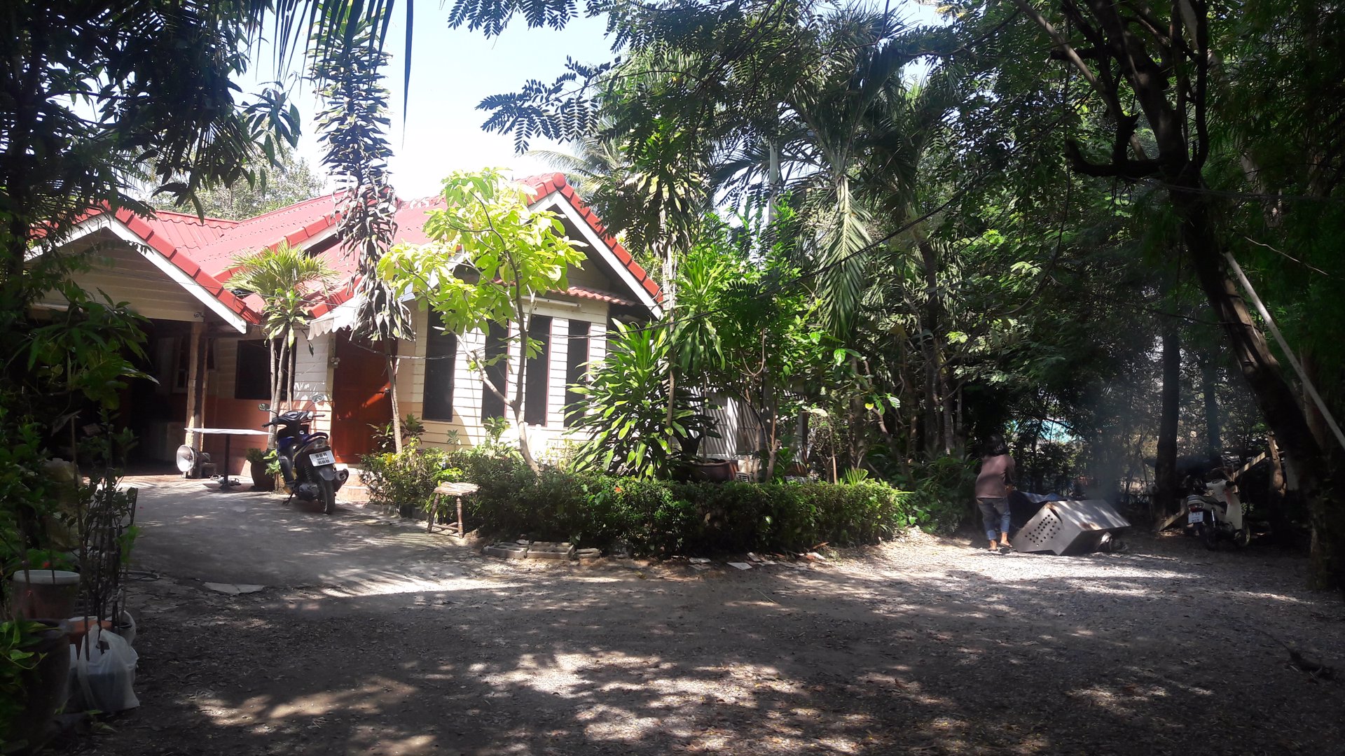 ให้เช่าบ้านในสวนในบรรยากาศร่มรื่นมี-4ห้องนอน4ห้องน้ำ4แอร์-เหมาะทำเป็นที่พักผ่อนอยู่อาศัย-อุตสาหกรรม