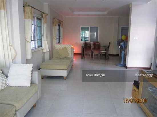 ให้เช่า-บ้านเดี่ยว-2ชั้น-57-ตรว-อยู่ถนนร่มเกล้า-เยื้องกับมหาลัยเกษมบัณฑิต-ให้เช่า-16000-เดือน