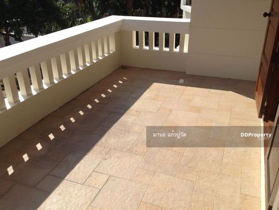 ให้เช่า-บ้านเดี่ยว2ชั้น-250ตรว-3ห้องนอน-4ห้องน้ำ-1ห้องแม่บ้าน-พร้อมโกดังข้างบ้านอีก200ตรม