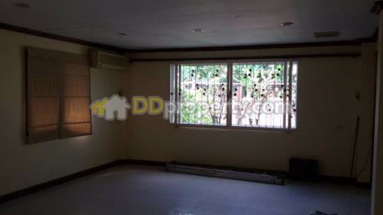 ให้เช่า-บ้านเดี่ยว2ชั้น-74ตรว-4ห้องนอน-4ห้องน้ำ-อยู่-ถนน-สามัคคี-ประชาชื่น-ใกล้-4แยกพงษ์เพชร