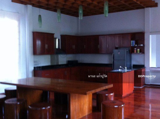 ให้เช่า-ด่วน-บ้านเดี่ยว2ชั้น-ตกแต่งสไตล์บาหลี-1ไร่กับ74ตรวถนนศรีนครินทร์45