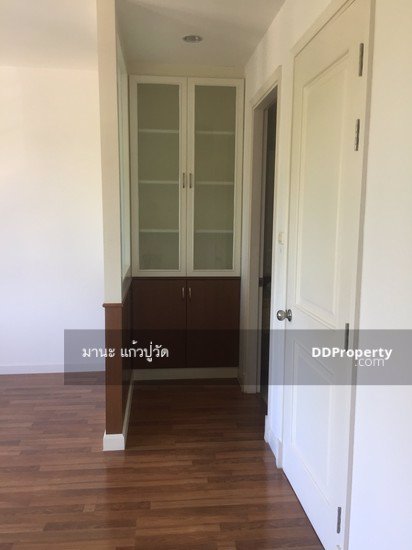 ให้เช่า-ทาวน์โฮม-3-ชั้นครึ่งเล่นระดับ-พื้นที่-25-ตรว-อยู่โครงการหมู่บ้าน-plus-city-park-ถนนหัวหมาก