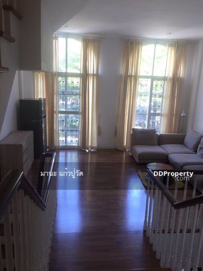 ให้เช่า-ทาวน์โฮม-3-ชั้นครึ่งเล่นระดับ-พื้นที่-25-ตรว-อยู่โครงการหมู่บ้าน-plus-city-park-ถนนหัวหมาก