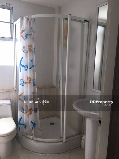 ให้เช่า-ทาวน์โฮม-3-ชั้นครึ่งเล่นระดับ-พื้นที่-25-ตรว-อยู่โครงการหมู่บ้าน-plus-city-park-ถนนหัวหมาก