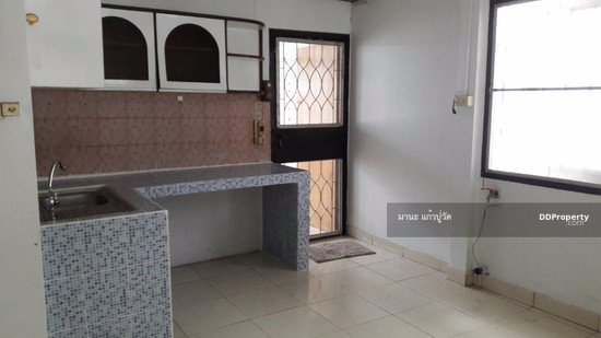 ให้เช่า-บ้านเดี่ยว2ชั้น-พื้นที่62ตรว-มี5ห้องนอน-3ห้องน้ำ-ถนน-ลาดพร้าว96-ใกล้ฟู๊ดแลนด์