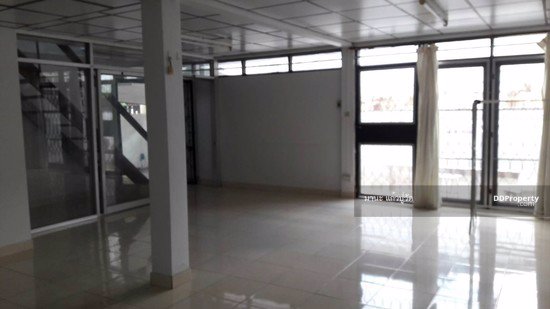 ให้เช่า-บ้านเดี่ยว2ชั้น-พื้นที่62ตรว-มี5ห้องนอน-3ห้องน้ำ-ถนน-ลาดพร้าว96-ใกล้ฟู๊ดแลนด์