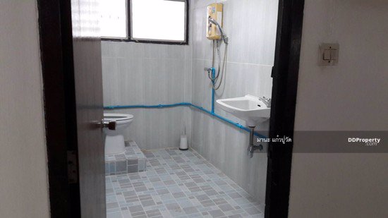 ให้เช่า-บ้านเดี่ยว2ชั้น-พื้นที่62ตรว-มี5ห้องนอน-3ห้องน้ำ-ถนน-ลาดพร้าว96-ใกล้ฟู๊ดแลนด์