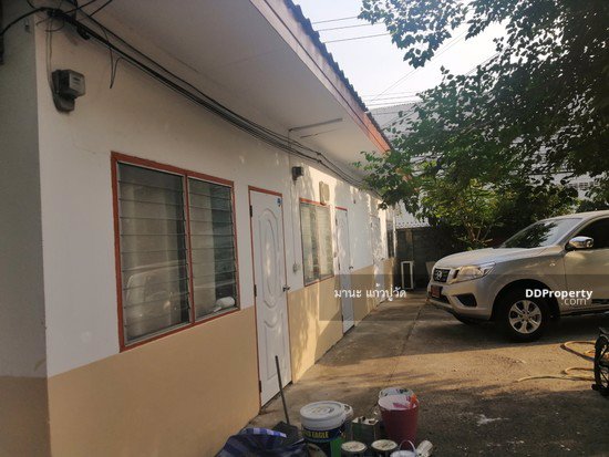 ให้เช่า-ด่วน-บ้านเดี่ยว2ชั้น-พร้อมบ้านเดี่ยวชั้นเดียวอีก1หลัง-พื้นที่250-ตรว-อยู่ถนนสุทธิสาร