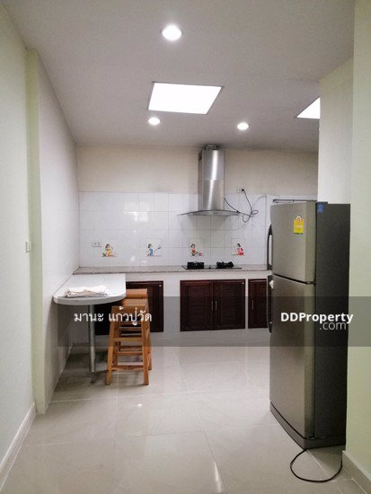 ให้เช่า-ทาวน์เฮ้าส์2ชั้น-20ตรวมี-2ห้องนอน-2ห้องน้ำ-2แอร์