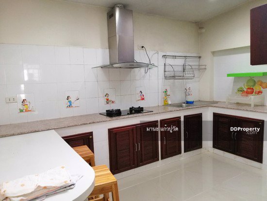 ให้เช่า-ทาวน์เฮ้าส์2ชั้น-20ตรวมี-2ห้องนอน-2ห้องน้ำ-2แอร์