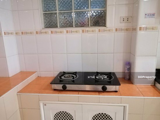 ให้เช่า-ทาวน์เฮ้าส์2ชั้น-20ตรว-2ห้องนอน-2ห้องน้ำ-2แอร์-ถประดิษฐ์มนูธรรม-เลียบทางด่วนเอกมัยรามอินท