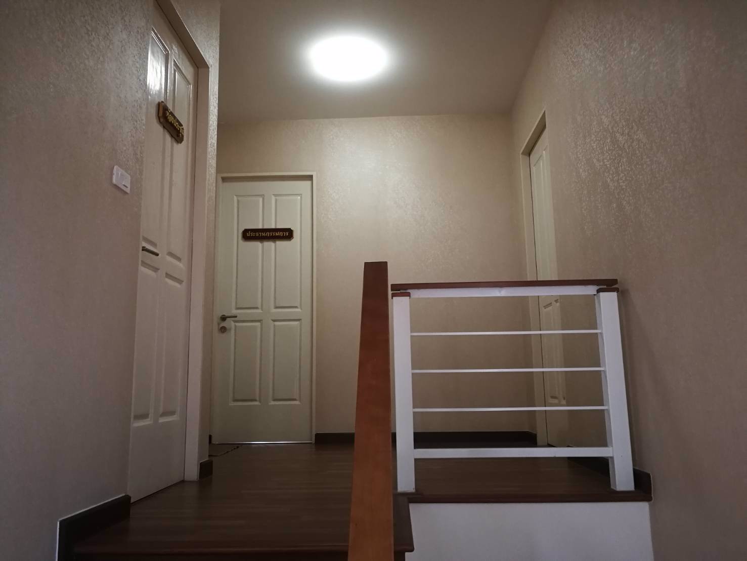 ขายบ้านเดี่ยว-2-ชั้น-100-ตรวา-ราคาถูก-หมู่บ้านฮาบิเทีย-ปัญญาอินทรา-ถนนปัญญาอินทรา-เขตคลองสามวา-ใกล้