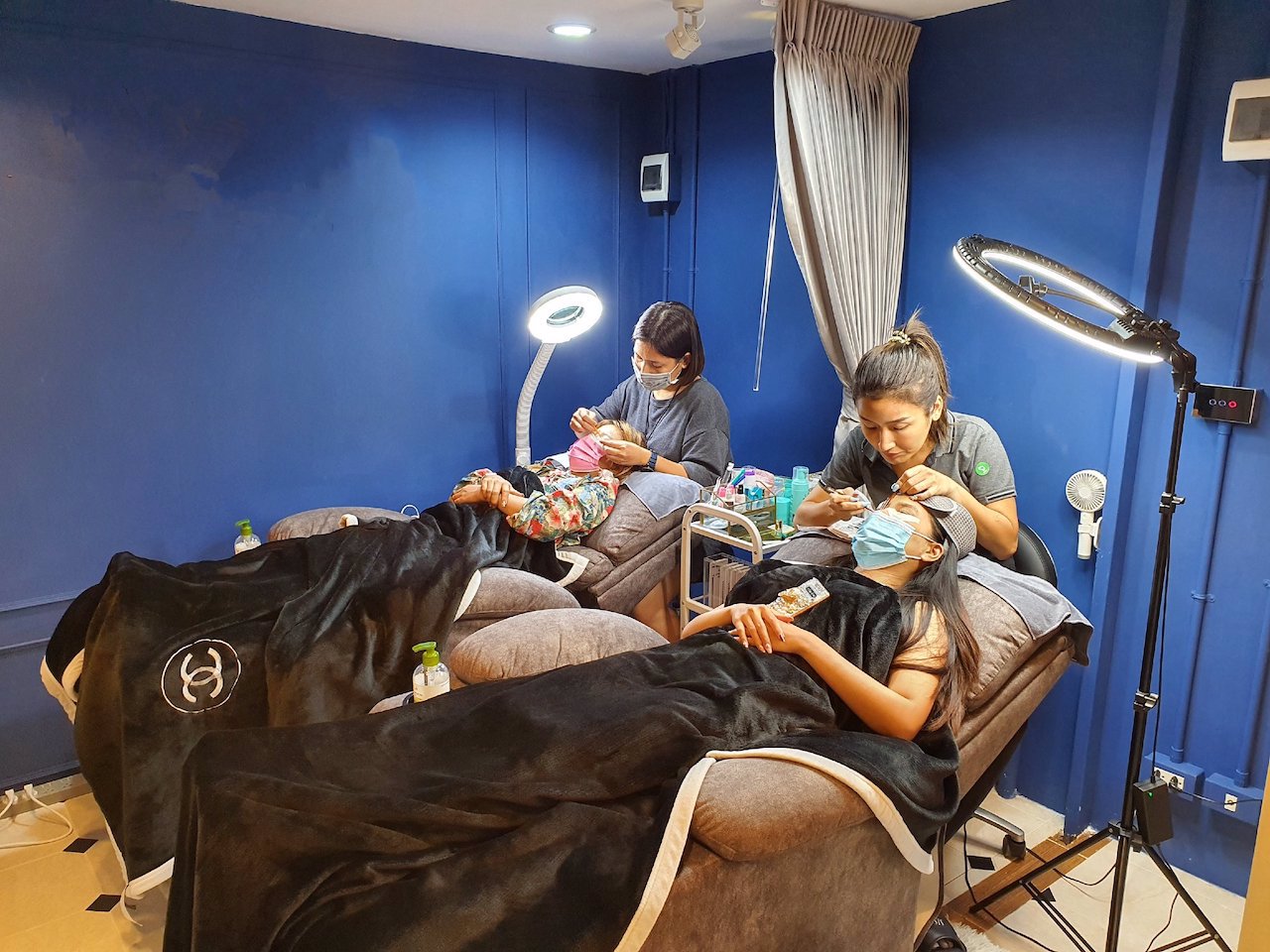 เซ้งด่วนช่วงโควิด-ร้านต่อขนตา-แว็กซ์-ตลาดเมืองไทยภัทร-ถนนรัชดาภิเษก