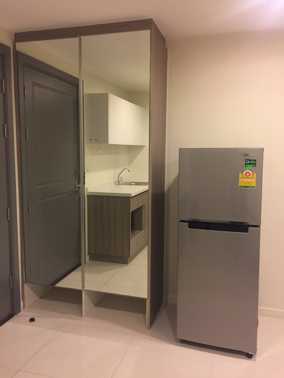 ขาย-ปล่อยเช่า-elements-srinakarin-condo