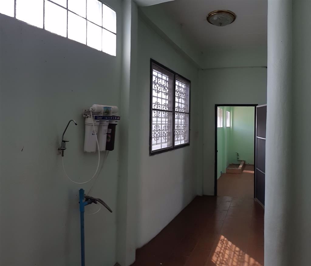 ขายบ้านเดี่ยว-2-ชั้น-ขายถูก-พร้อมอยู่-ใกล้นิคมอุตสาหกรรม-บายพาส-ตบึง-อศรีราชา-จชลบุรี