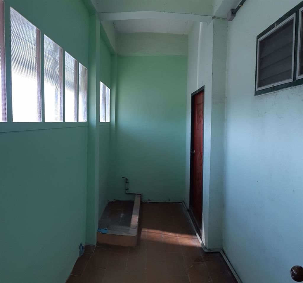 ขายบ้านเดี่ยว-2-ชั้น-ขายถูก-พร้อมอยู่-ใกล้นิคมอุตสาหกรรม-บายพาส-ตบึง-อศรีราชา-จชลบุรี