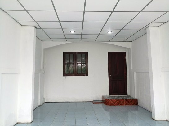 ขายทาวเฮ้าส์-2-ชั้น-พร้อมอยู่-รังสิตคลอง-4-ทำเลดีมาก-ใกล้ห้างแหล่งชุมชน