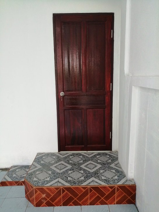 ขายทาวเฮ้าส์-2-ชั้น-พร้อมอยู่-รังสิตคลอง-4-ทำเลดีมาก-ใกล้ห้างแหล่งชุมชน