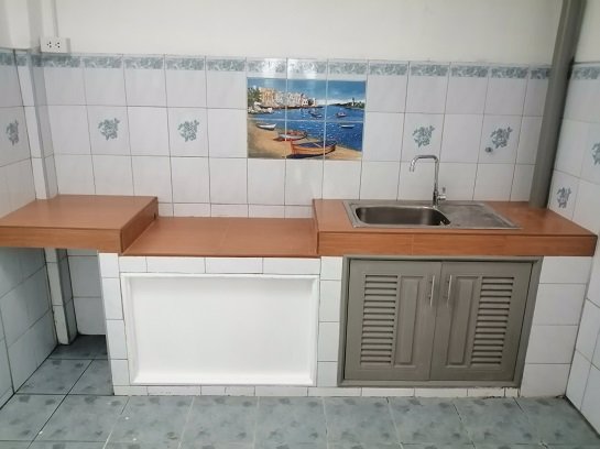 ขายทาวเฮ้าส์-2-ชั้น-พร้อมอยู่-รังสิตคลอง-4-ทำเลดีมาก-ใกล้ห้างแหล่งชุมชน