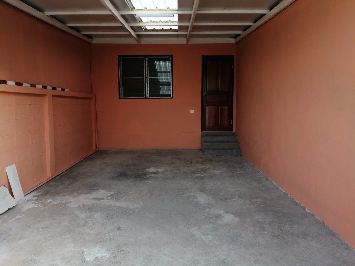 ขายทาวเฮ้าส์-1-ชั้น-พร้อมอยู่-รังสิตคลอง-4-ทำเลดีมาก-ใกล้ห้างแหล่งชุมชน