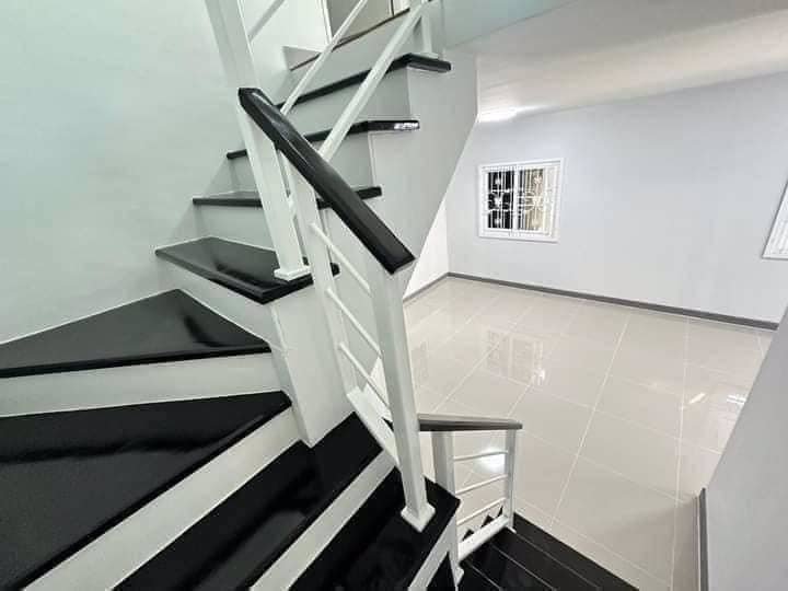 ขายทาวน์เฮ้าส์-หลังมุม-2-ชั้น-หมู่บ้านพฤกษา-57-ลำลูกกา-คลอง3-